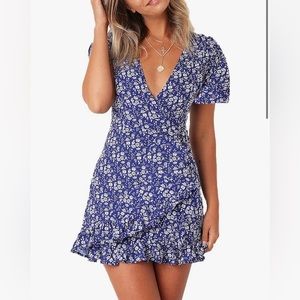 Casual tie dress with ruffles